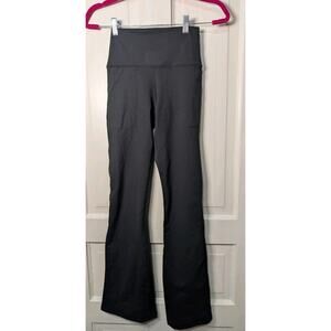 Offline By Aerie The Hugger Boot cut Pockets Small Black Women's (740)